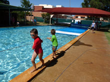 A $6,000 donation by Hollywood Private Hospital means students from Hollywood Primary School will benefit from an extended swimming season